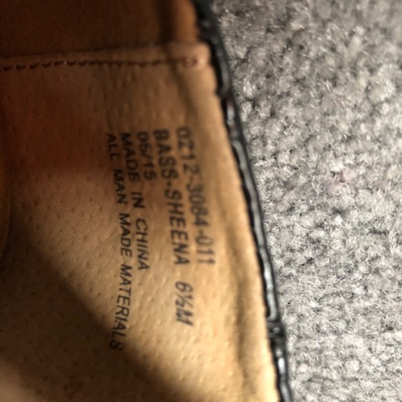 Bass Shoes - Picture 3 of 5